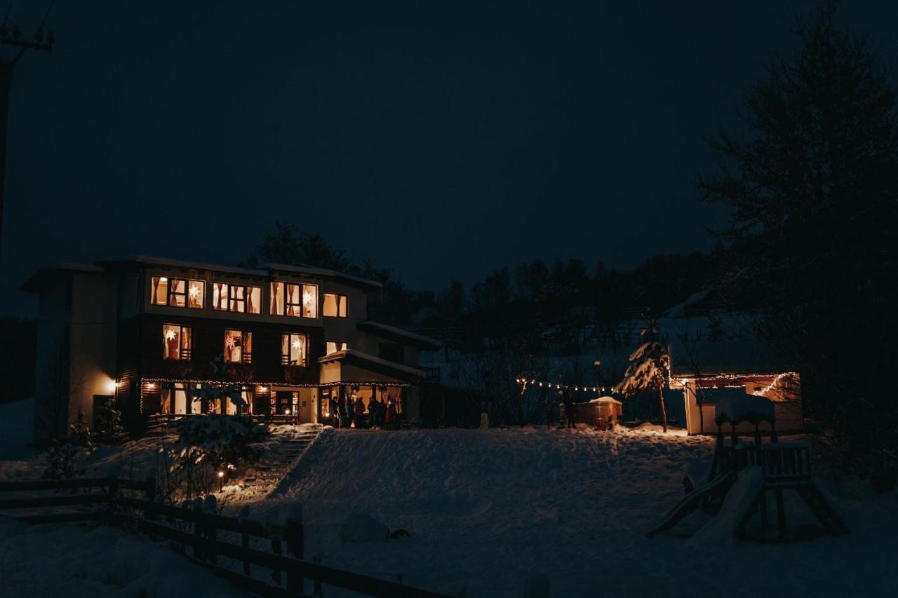 Hotel Talhaus Vişeu de Sus Exterior foto