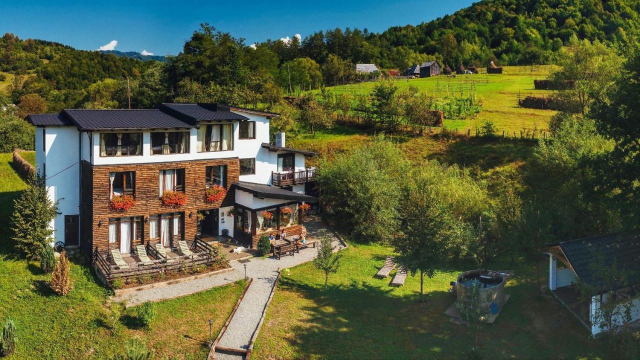 Hotel Talhaus Vişeu de Sus Exterior foto